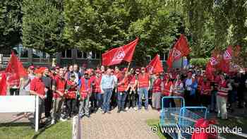 Warnstreik in Ahrensburg: 165 Beschäftigte bangen um ihre Jobs