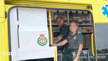 What it is like on a 10-hour shift as a paramedic during the summer