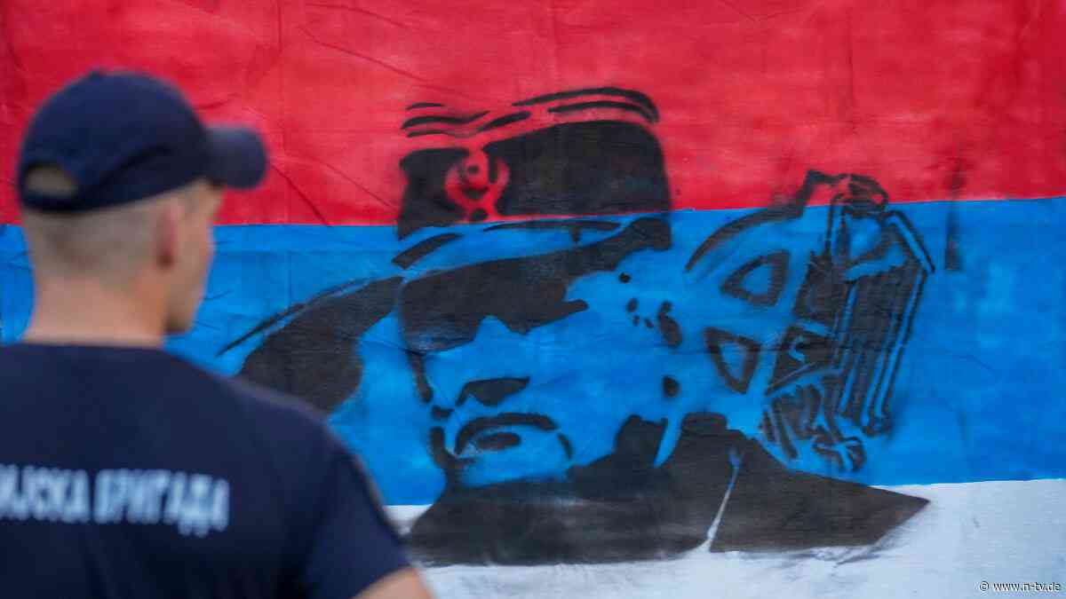 "Alle militärischen Ehren": Kriegsverbrecher Mladic bekommt serbisches Staatsbegräbnis