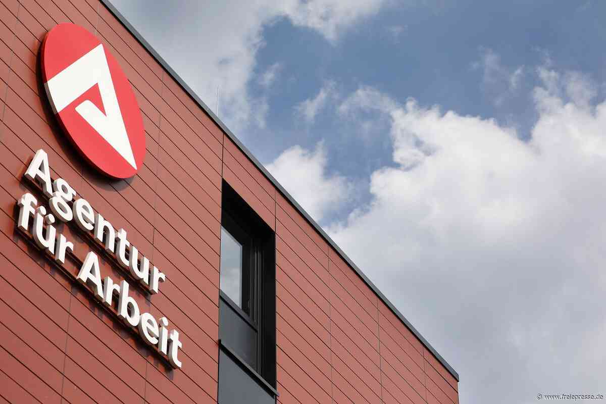Vogtlands Arbeitsmarkt im August: Mehr Arbeitslose, viele offene Stellen