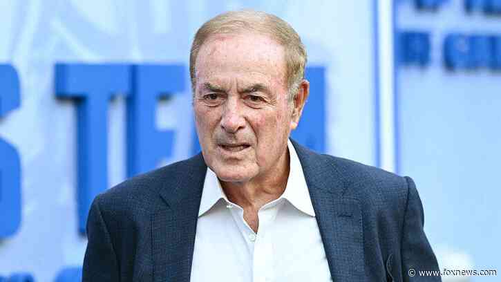Longtime Republican Al Michaels took a jab at Trump and NFL fans went spiraling out of control