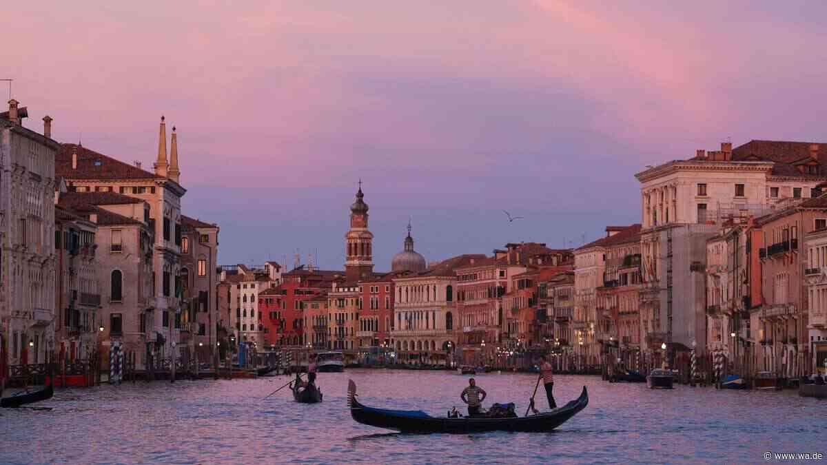 Romantische Obstbäume und reiche Geschichte: Insel vor Venedig steht zum Verkauf