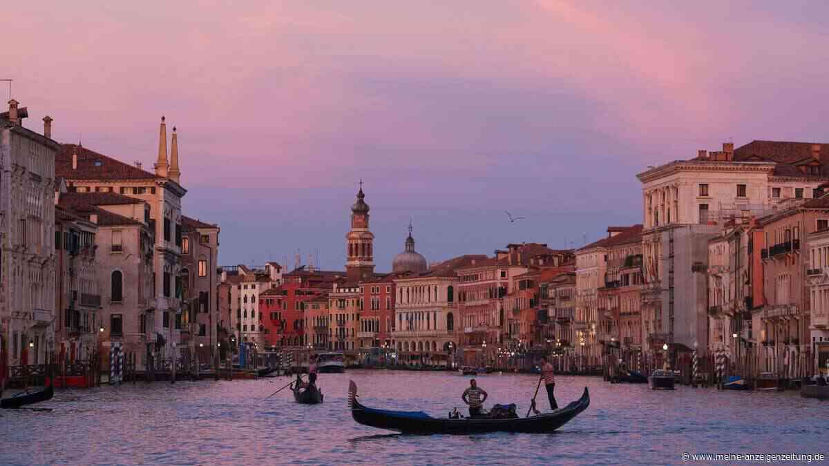 Romantische Obstbäume und reiche Geschichte: Insel vor Venedig steht zum Verkauf