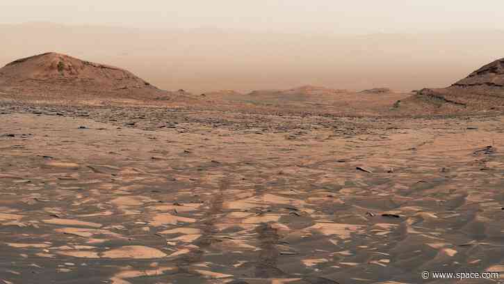 Curiosity climbs to new heights on Mars | Space photo of the day for Aug. 28, 2026