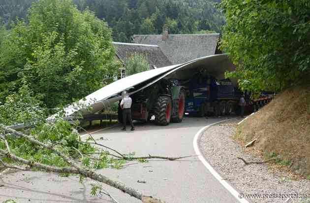 POL-FR: Müllheim: Schwertransport verunfallt mit Rotorblatt einer Windkraftanlage