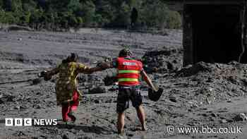 Nurse says relatives 'swept away' in Nepal floods