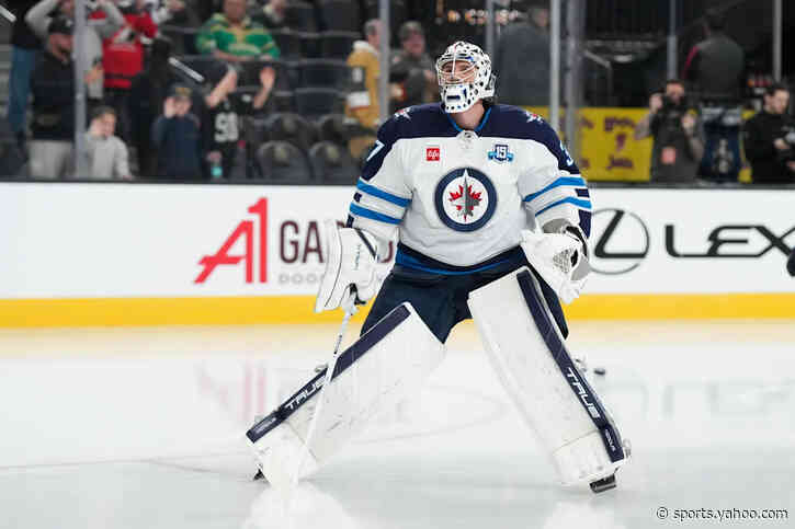 Where could Connor Hellebuyck land after doubling-down on trade demand?