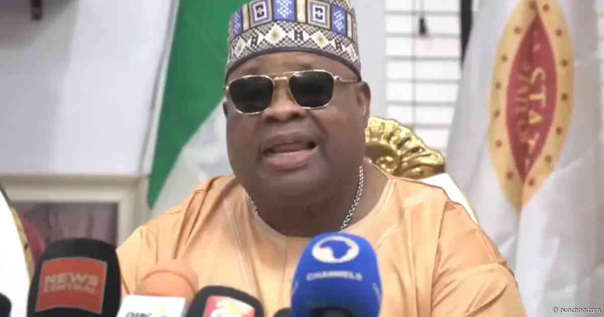 Adeleke dissolves, reconstitutes UNIOSUN governing council