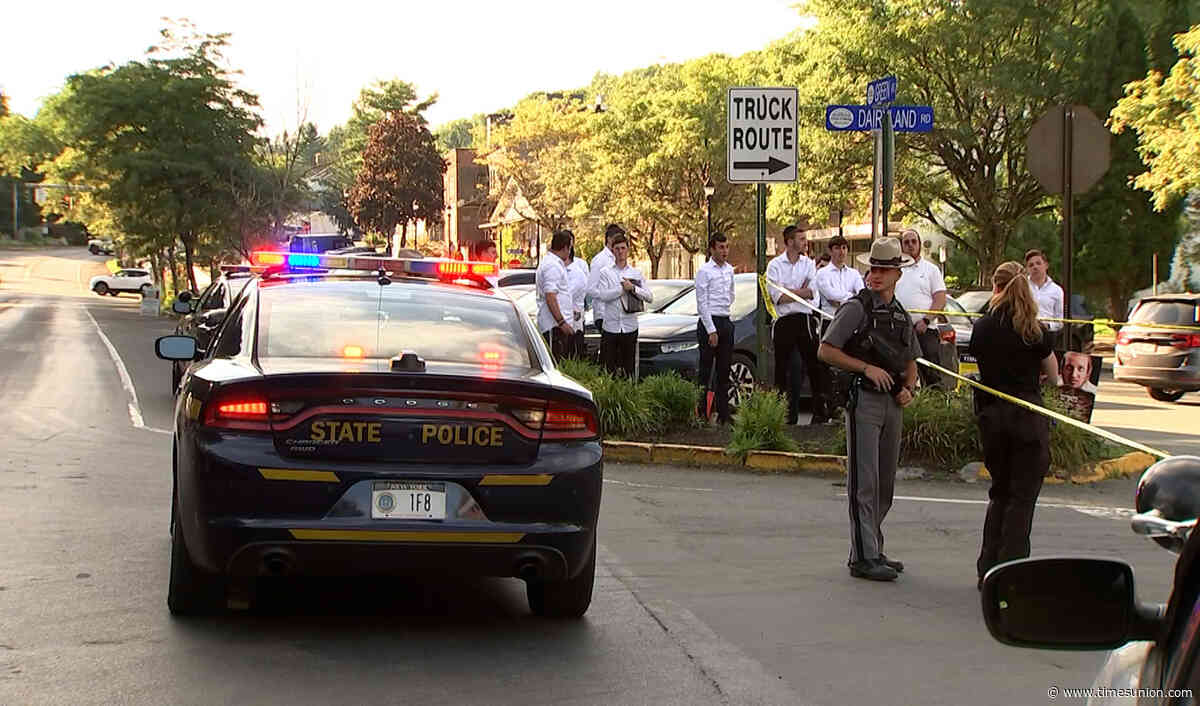 Driver charged after allegedly leaving scene of fatal Woodridge crash