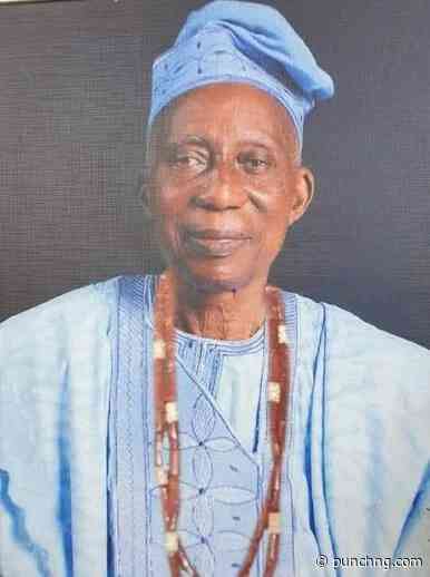 Oyetola, ex-justice honour late veteran broadcaster in Oyo