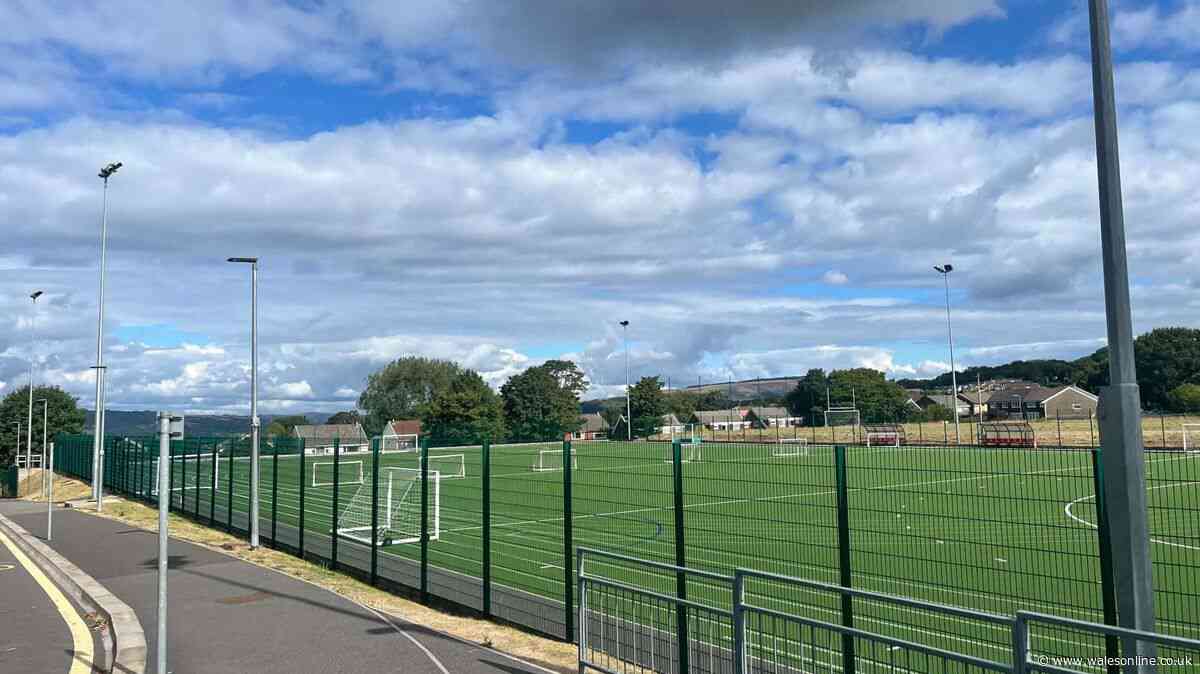 Neath residents say they couldn't sleep due to 'distressing' school floodlights