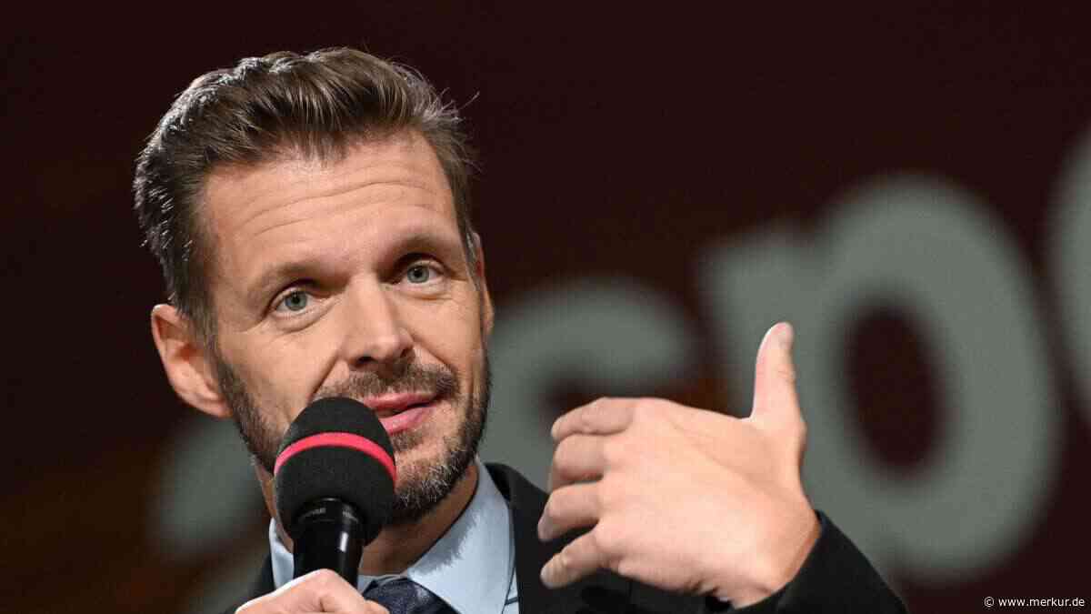 Kabarettist Florian Schroeder provoziert mit Video über Ostdeutschland: „Klappe halten, Jammer-Ossis!“