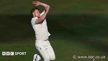 Sussex sign all-rounder Evison from Kent