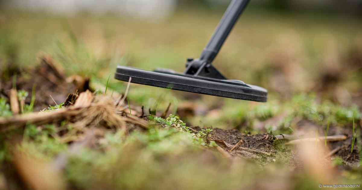 Oude kogel ontploft in hand van Nijmegenaar (16) bij zoektocht met metaaldetector