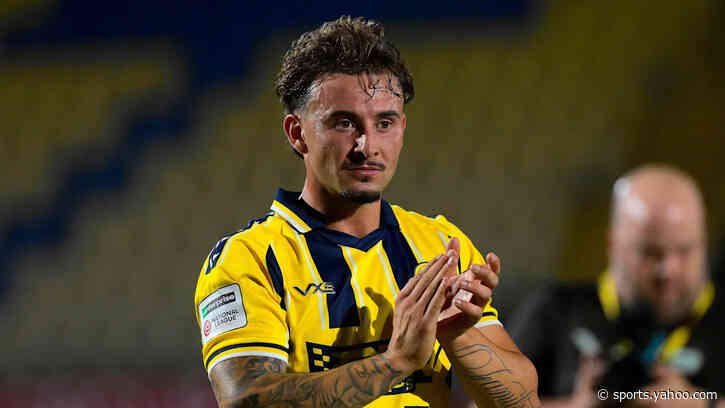Crawley sign Torquay winger Morgan on two-year deal