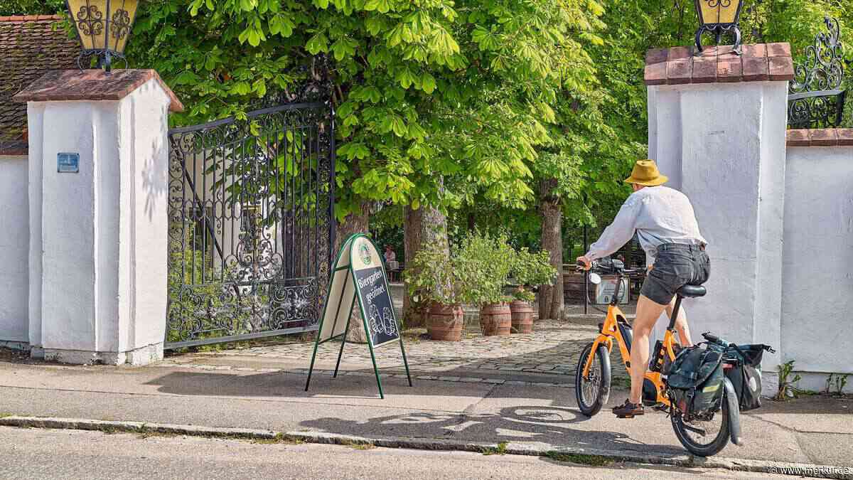 Unwetter fegt über Biergarten: Astkrone stürzt auf Oma und Enkelin – Nun suchen sie ihren Ersthelfer (40)