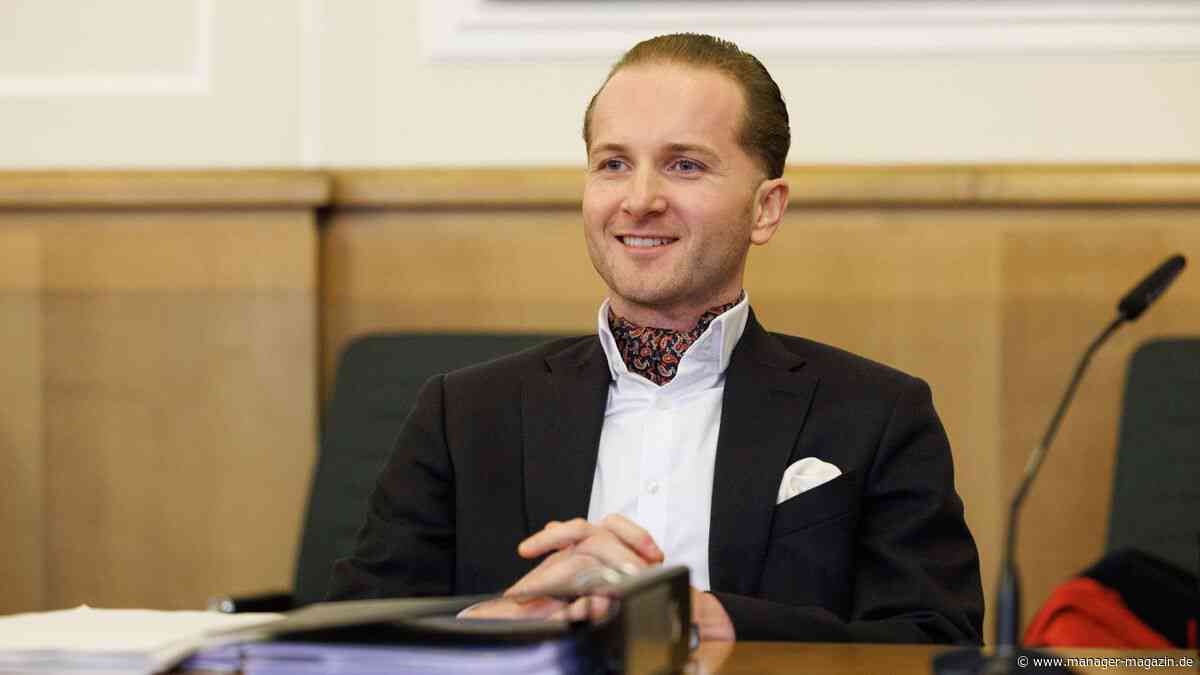 Hendrik Holt: Verurteilter Windkraft-Betrüger flieht und verabschiedet sich von Behörden