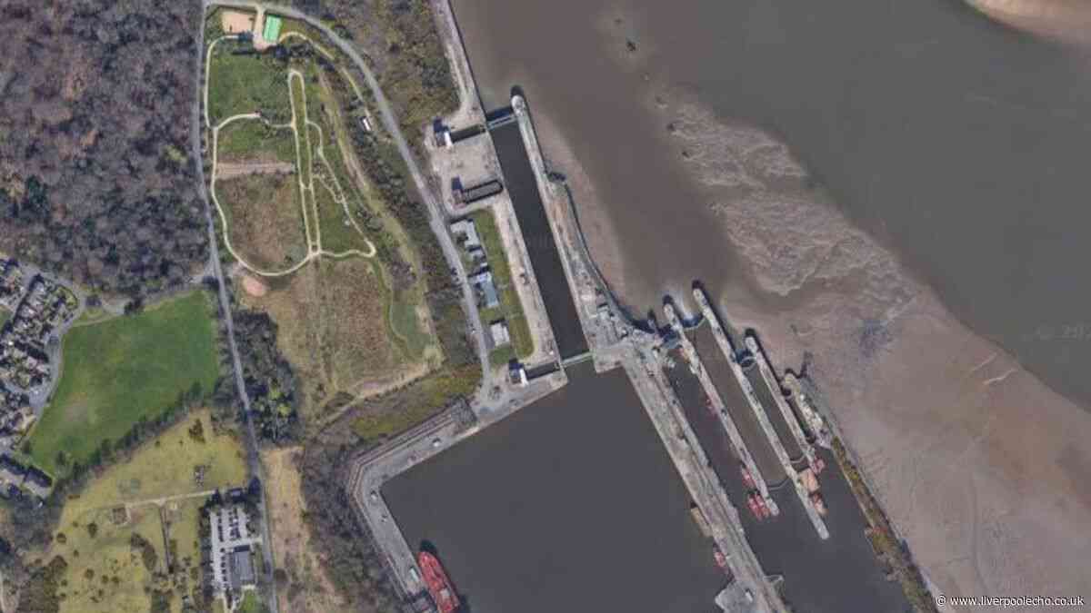 Wirral dock workers to go on strike after 'appalling' pay offer