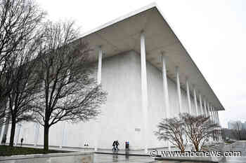 Judge hits DOJ lawyers with barrage of questions on Kennedy Center changes