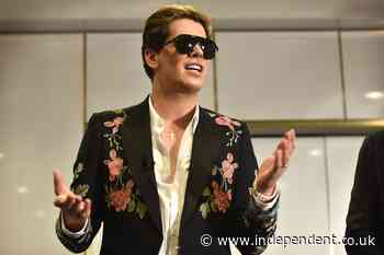 Controversial far-right commentator Milo Yiannopoulos is detained by ICE in Louisiana