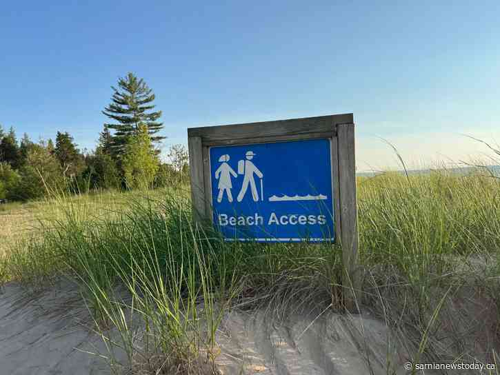 High E. coli levels prompt swim warning at Pinery