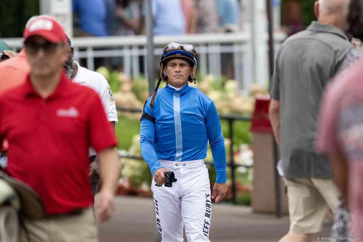 Javier Castellano to serve 3-day suspension for 'careless riding' at start of 2027 Saratoga meet