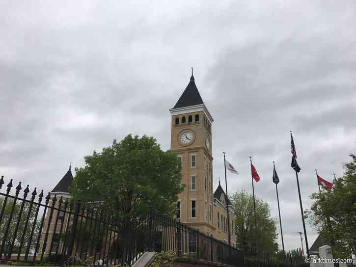 Fired librarian Patty Hector gets payday from Saline County 