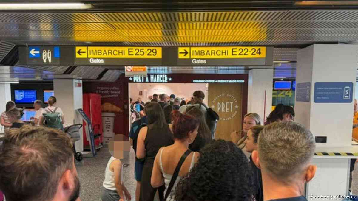 EasyJet flight cancelled on runway as replacement takes 1,290 mile diversion