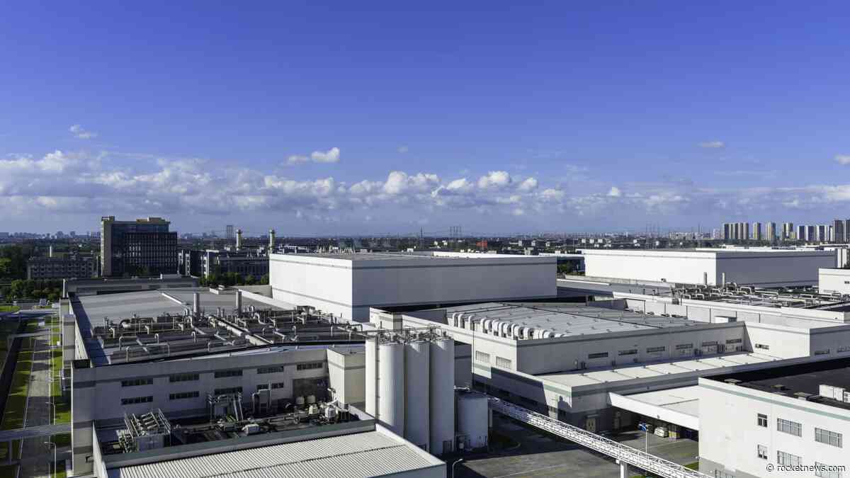 Investor competition for commercial real estate sees strongest growth in a year