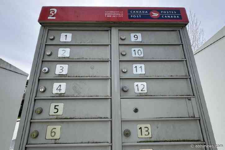 Canada Post records $277M loss before tax in 2nd quarter