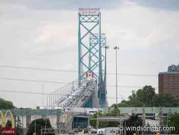 Windsor police probe slows Ambassador Bridge traffic