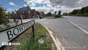 Teenager dies in motorcycle crash