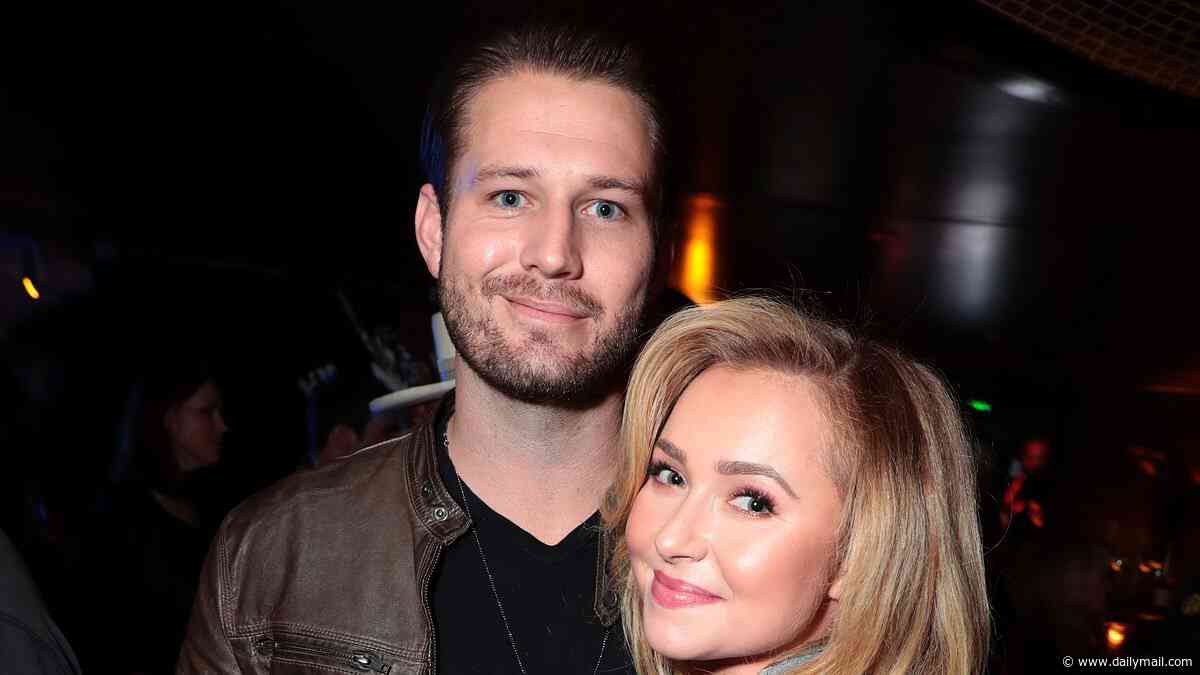 Hayden Panettiere's lover Brian Hickerson allegedly sent flirty messages to woman in the months before the star's death