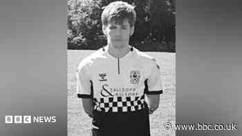 Minute's applause for lifelong Coventry City fan
