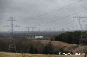 Texas regulators approve two massive West Texas transmission lines amid outcry from landowners
