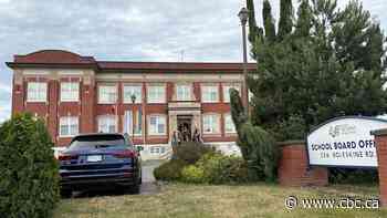 Victoria school board probing if 'financial benefits' went to opponents in dispute over police in schools