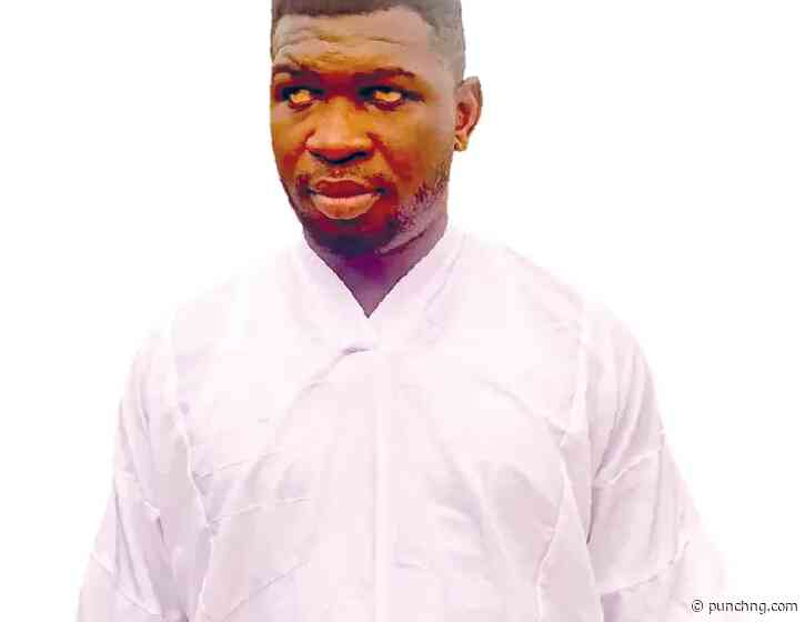 How I taught keyboardist unforgettable lesson for mocking my blindness – Music producer, Ajibola