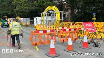 Major gas works stopped amid traffic delays