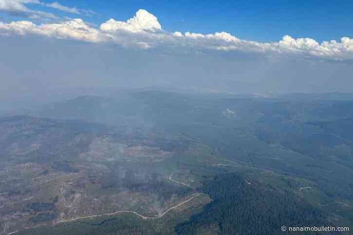 UPDATE: Some evacuation orders rescinded near Bald Range wildfire