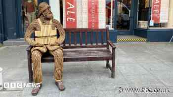 Wicker sculpture marks 140 years since RNLI disaster