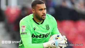 Bolton sign goalkeeper Bazunu and midfielder Ito