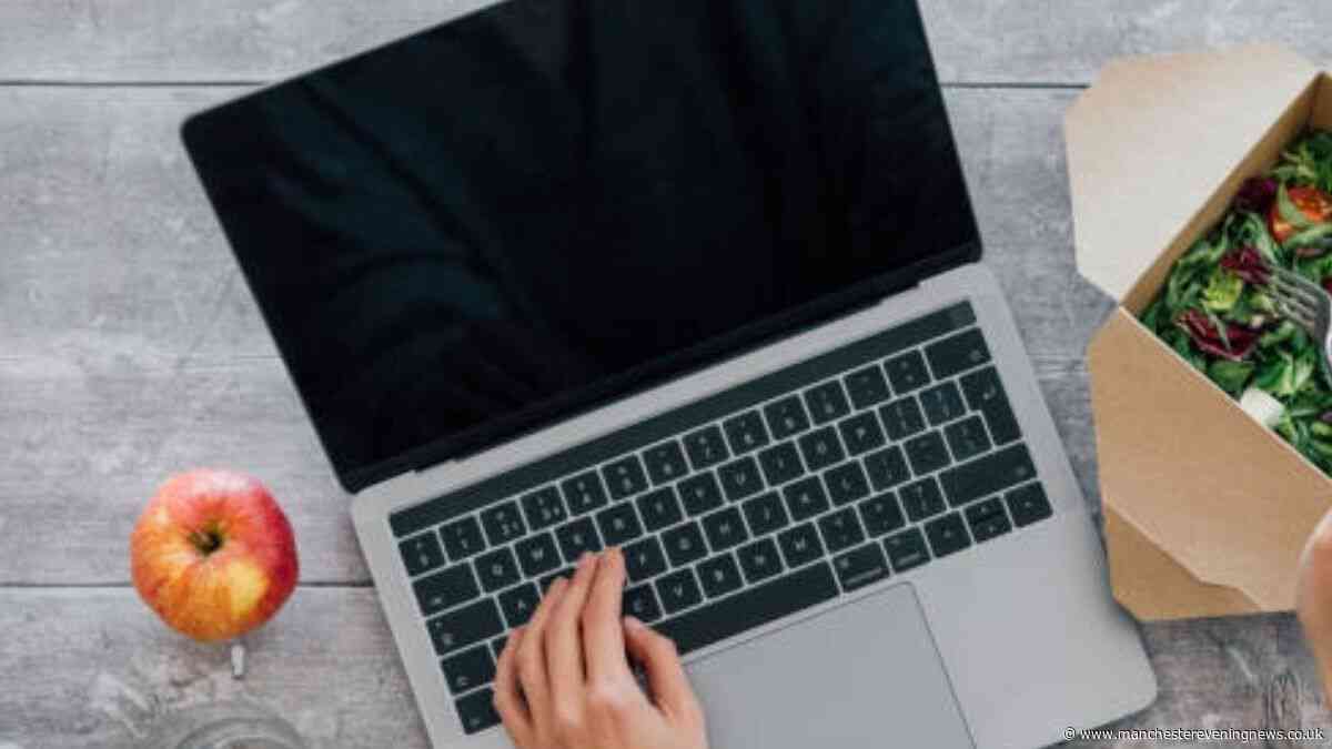 Ditch Apple Store for £380 MacBook Pro ideal for students in back-to-school deal