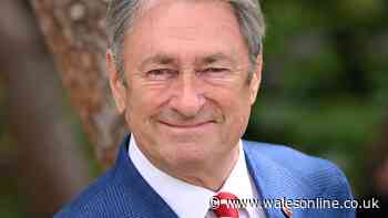 Alan Titchmarsh warns gardeners to stop watering one area this month