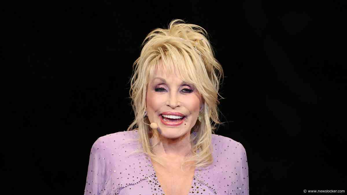 Gouverneur wil vliegveld Nashville vernoemen naar Dolly Parton