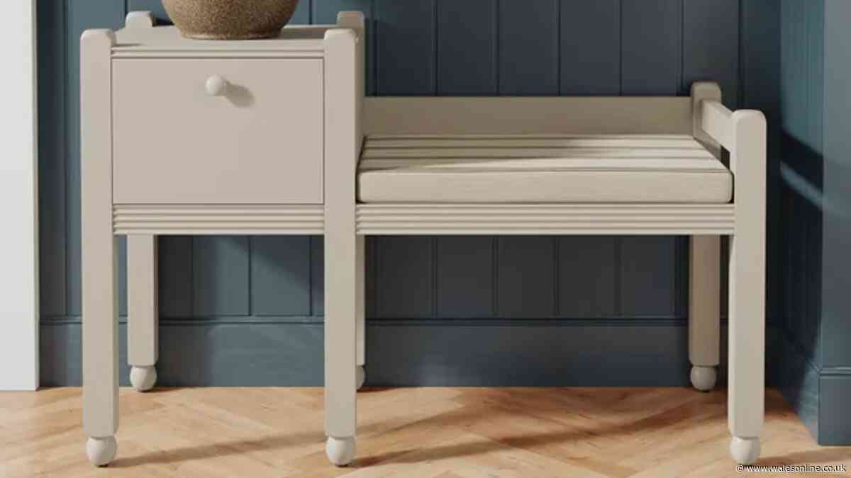 'Excellent' Dunelm hallway bench slashed from £229 to £57 'looks so lovely'