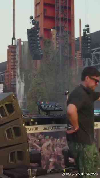 Maceoplex live from Futur festival📍