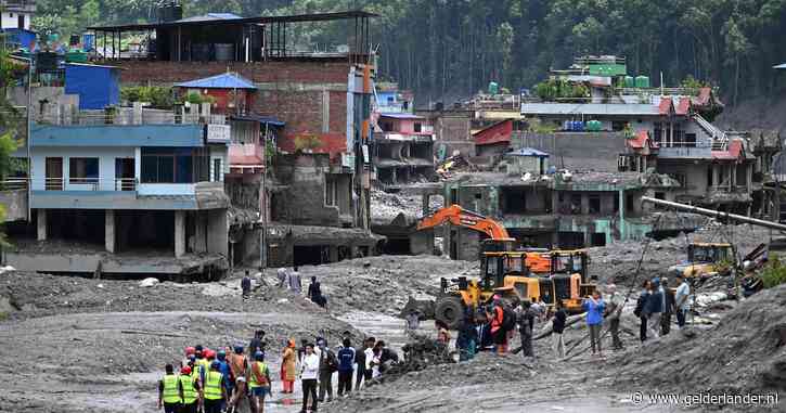 LIVE Overstromingen Nepal | Wederopbouw Nepal gaat volgens minister miljarden kosten, India gaat gletsjers in grensregio monitoren