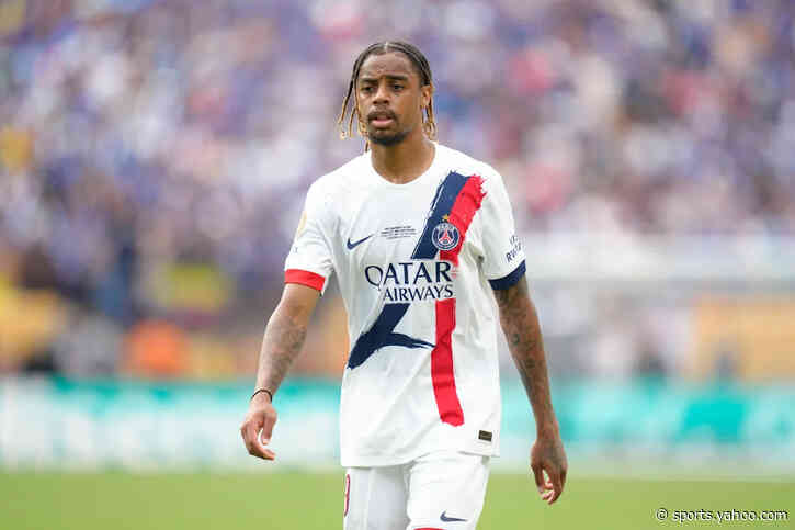 Bradley Barcola has already revealed which shirt number he will where at Liverpool