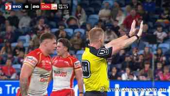 Dolphins go down to 11-men with hip drop