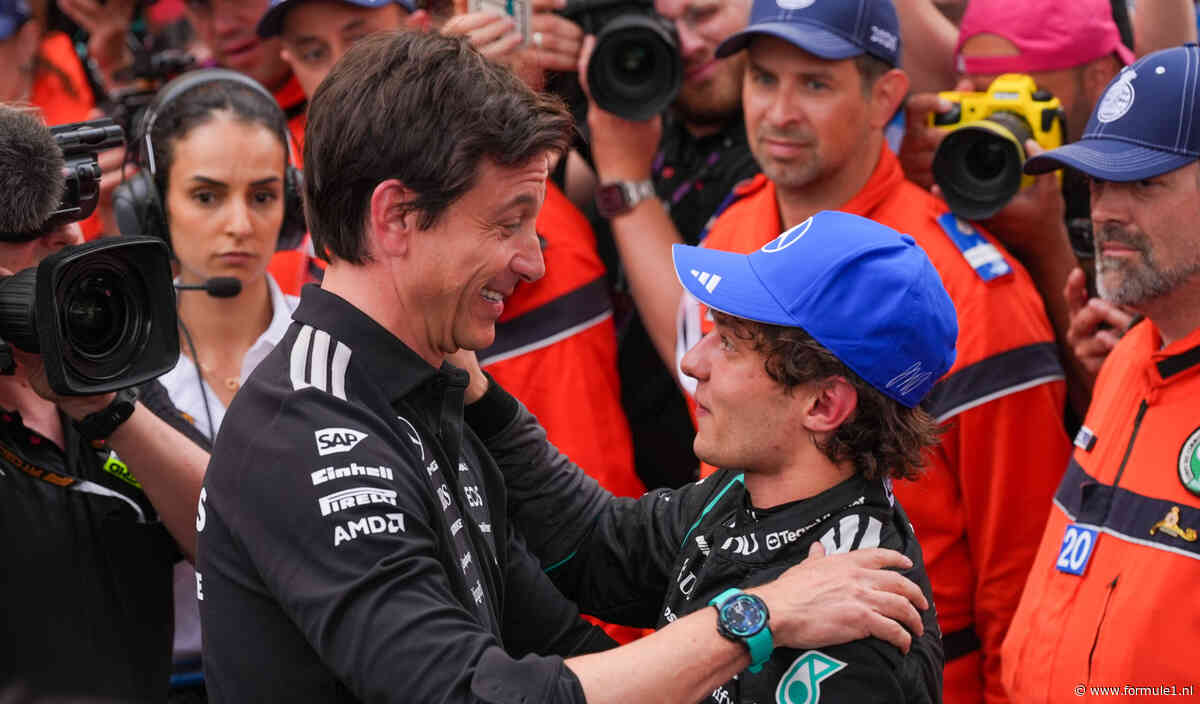 Toto Wolff offert thuisrace Kimi Antonelli op: ‘Vechten voor de titel, niet voor PR-trofee’
